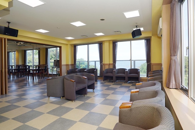 TOBI hostel and apartments