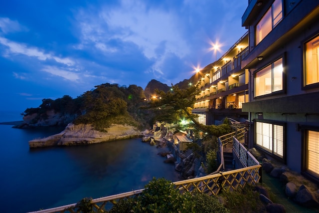 海辺のかくれ湯 清流