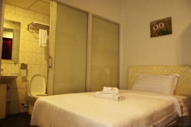 ホームステイ クチン