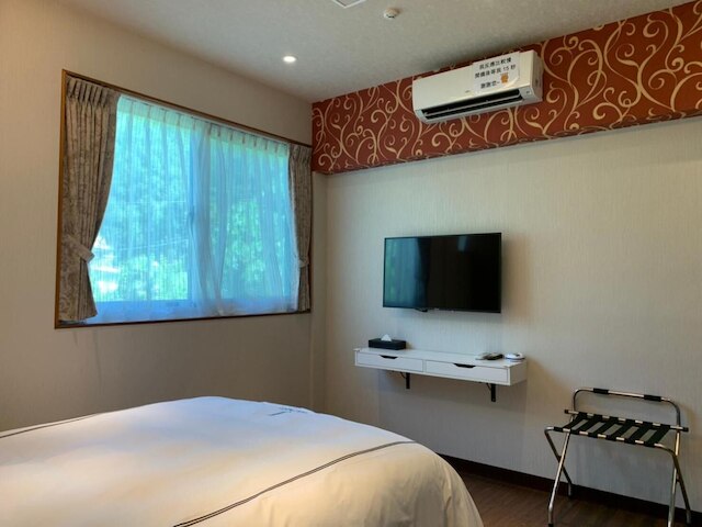 ブラックジャズ イン (黑爵士民宿)