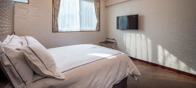 ブラックジャズ イン (黑爵士民宿)