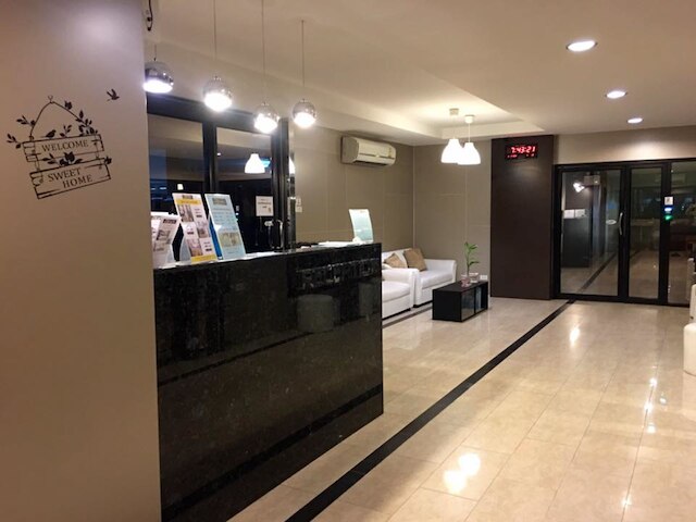 ABM サービス レジデンス