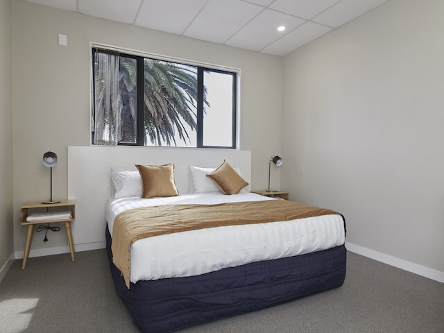 スリー パームス ロッジ