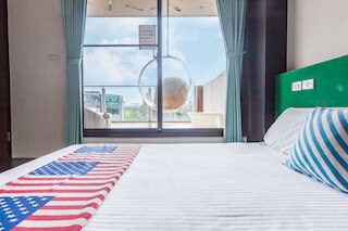 ピサ B&B (宜蘭比薩斜塔民宿)