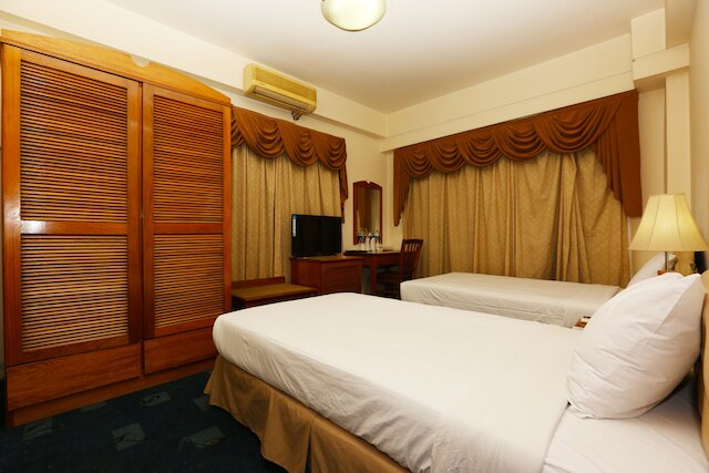 ホテル イースタン レジデンス