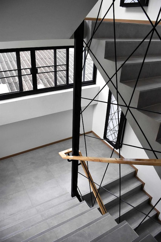 タック ミー イン