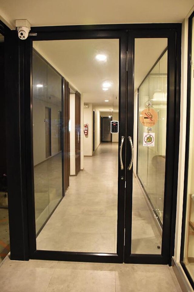 タック ミー イン