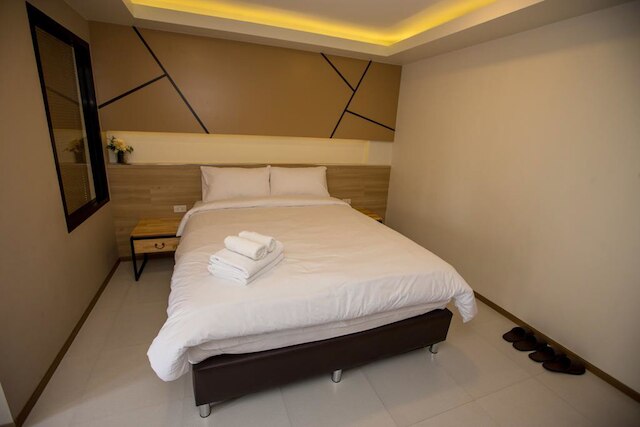 タック ミー イン