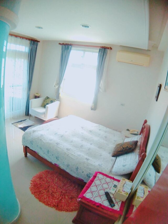 リバーサイド B&B (親水棧民宿)