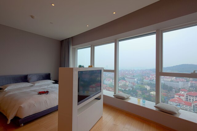 青島マジェスティ マンション ホテル (青島万麗海景公寓)