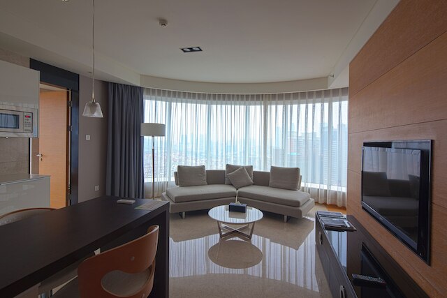 青島マジェスティ マンション ホテル (青島万麗海景公寓)