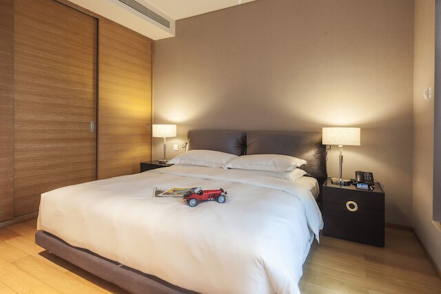 青島マジェスティ マンション ホテル (青島万麗海景公寓)