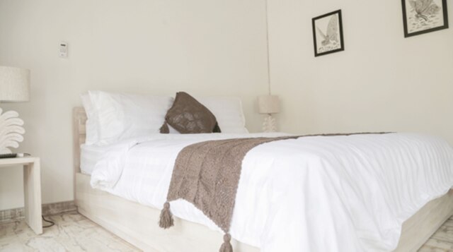 ヴィラズ エデニア