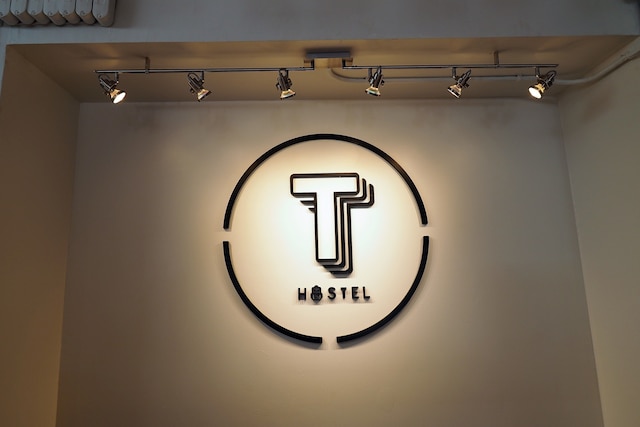 T ホステル アット ビクトリー モニュメント