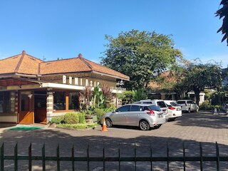 ホテル ブミ アシ