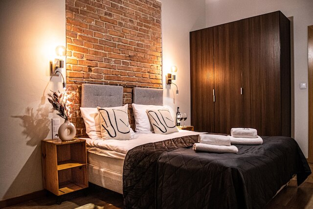 ワイン アパートメンツ