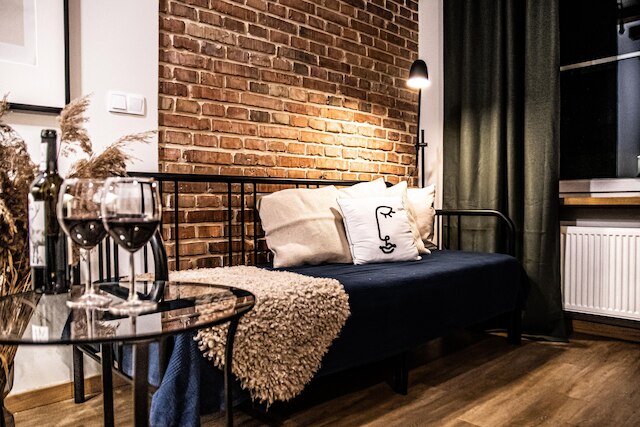 ワイン アパートメンツ