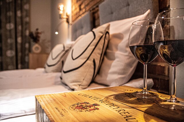 ワイン アパートメンツ