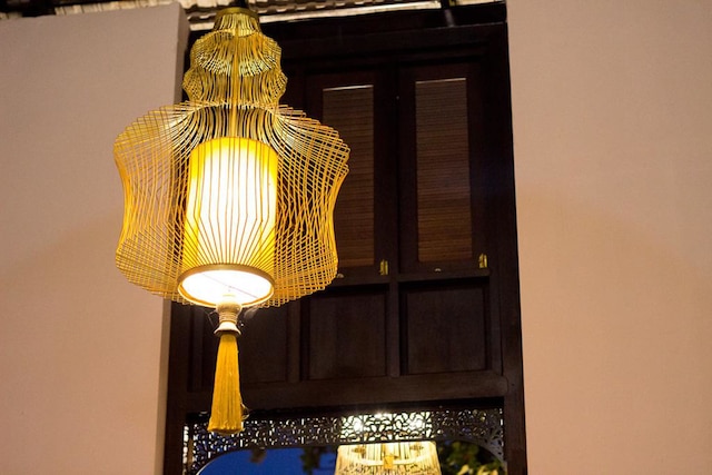 ジャマデヴィ ホテル