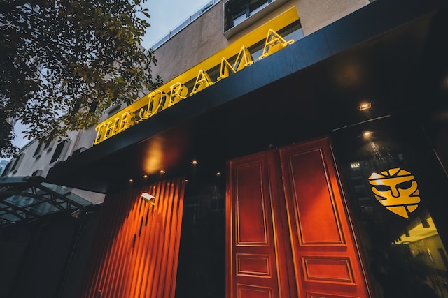 アトゥール ホテル静安ザ ドラマ上海 (上海The Drama酒店)