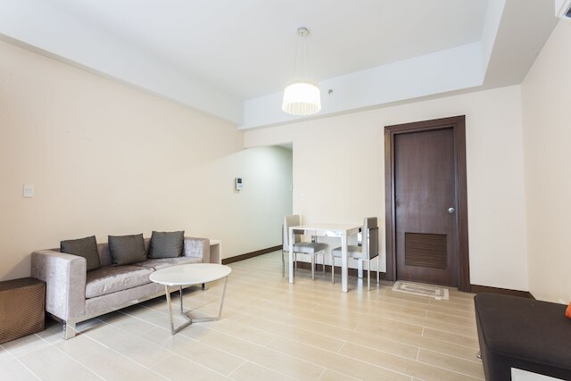 ステイホーム アジア アット トゥー セントラル