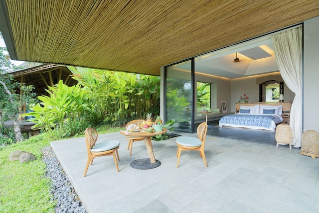 ザ バリ プルナティ センター フォー ザ アーツ