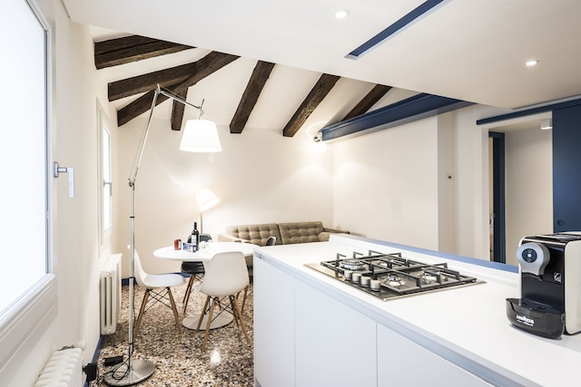 マイスイートプレイス - サ ドーロ ファミリー アパートメント