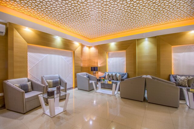 アルムハイディブ アルオラヤ コリエス