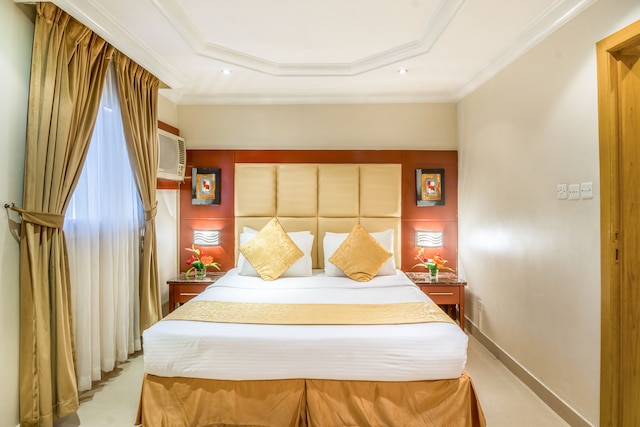 アルムハイディブ アルオラヤ コリエス