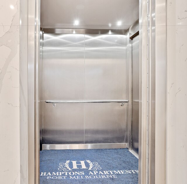 ザ ハンプトンズ アパートメンツ - ポート メルボルン