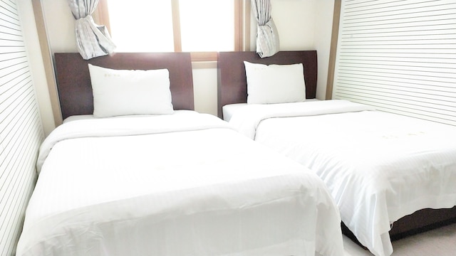 ゴールデン パーク ホテル