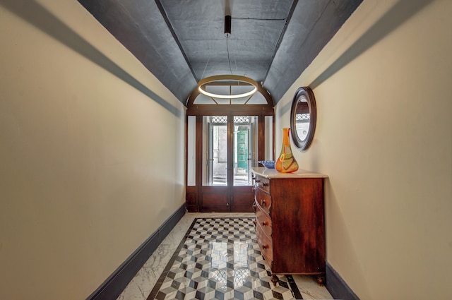 ザ ハウス イン オールド ミント ストリート