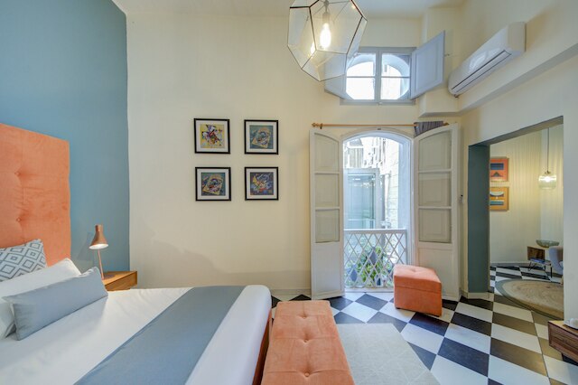 ザ ハウス イン オールド ミント ストリート