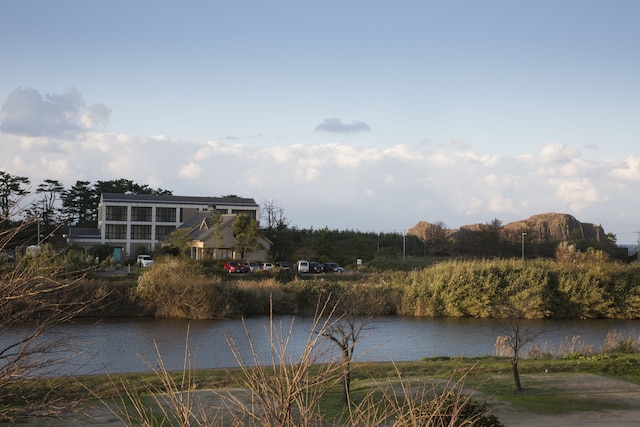 うまし宿 とト屋