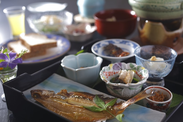 うまし宿 とト屋