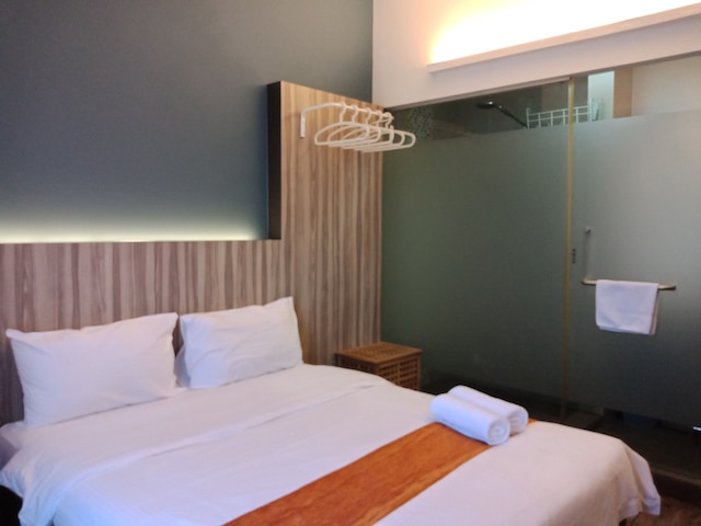 ザ ヴァーヴ ホテル