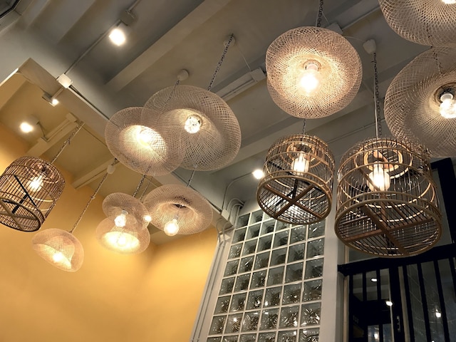 キンノン デラックス ホステル コワーキング カフェ