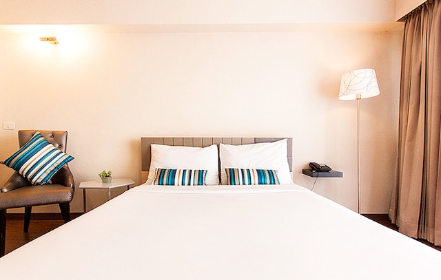 サムラン プレイス ホテル