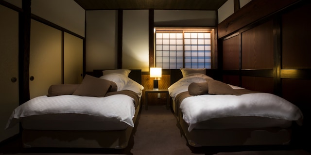 あまやどりの宿 雨情草庵