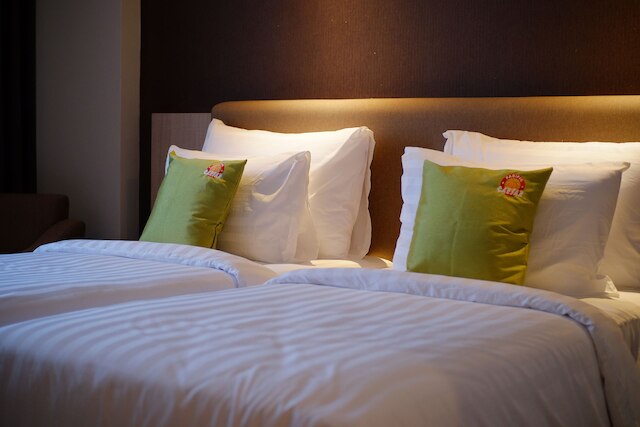 ホテル ダファム パシフィック シーザー スラバヤ