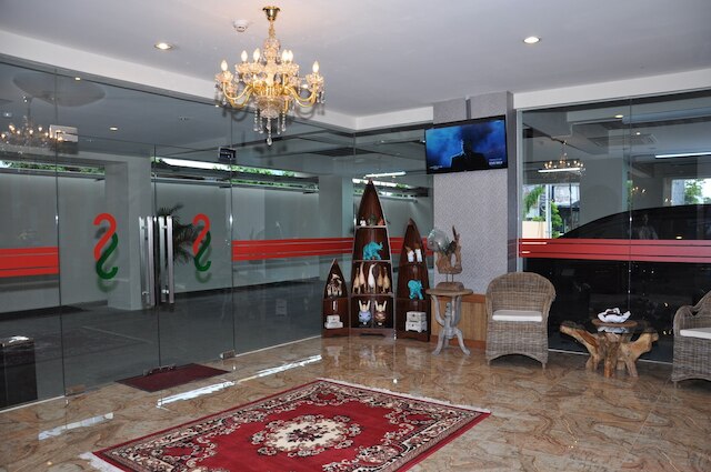 グランド サリラ ジョグジャカルタ