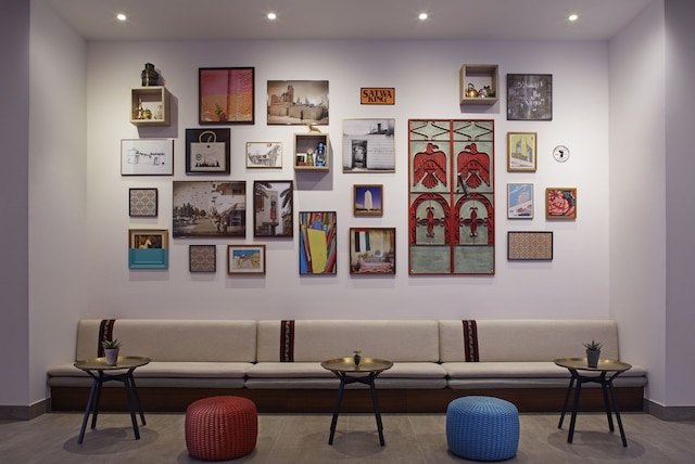 ロヴ トレード センター