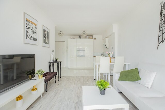 ショートステイポランド アレジ イェロソリムスキー - B4