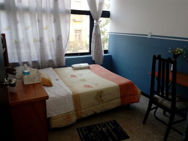 カーサ ソカロ ルームズ