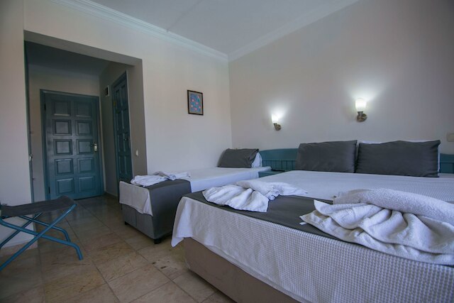 キリム アパート ホテル