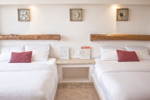 ロデロ バイ ソリマー ビーチフロント コンドス イン ホテル ゾーン