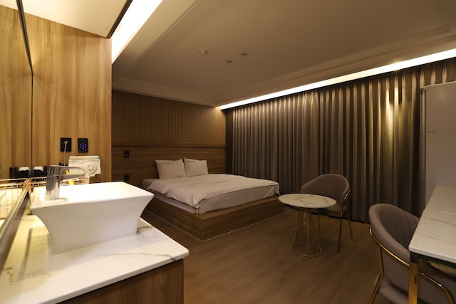 ホテル ヨギウッテ テグ ステーション