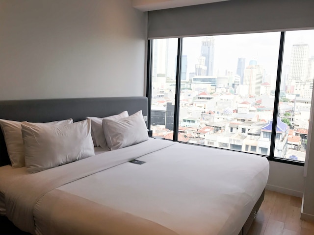 ジュノ タナ アバン ジャカルタ