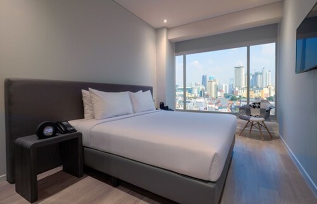 ジュノ タナ アバン ジャカルタ