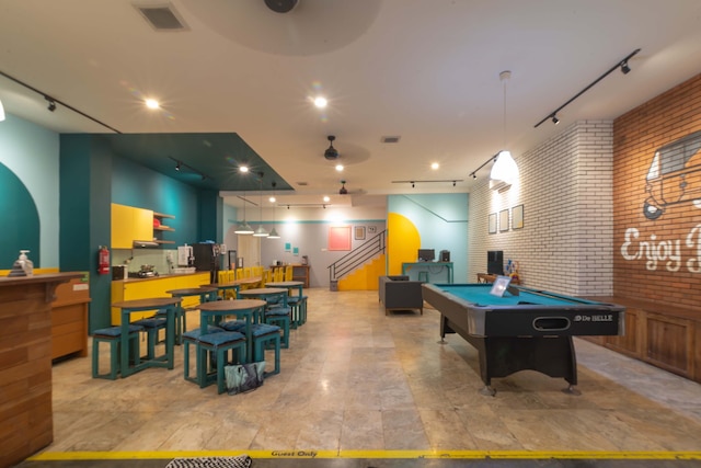 ワンダーロフト ホステル コタ ツア